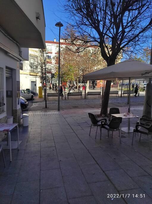 Bonita Y Amplia Casa Con Patio, En Centro Ciudad Διαμέρισμα Μέριδα Εξωτερικό φωτογραφία